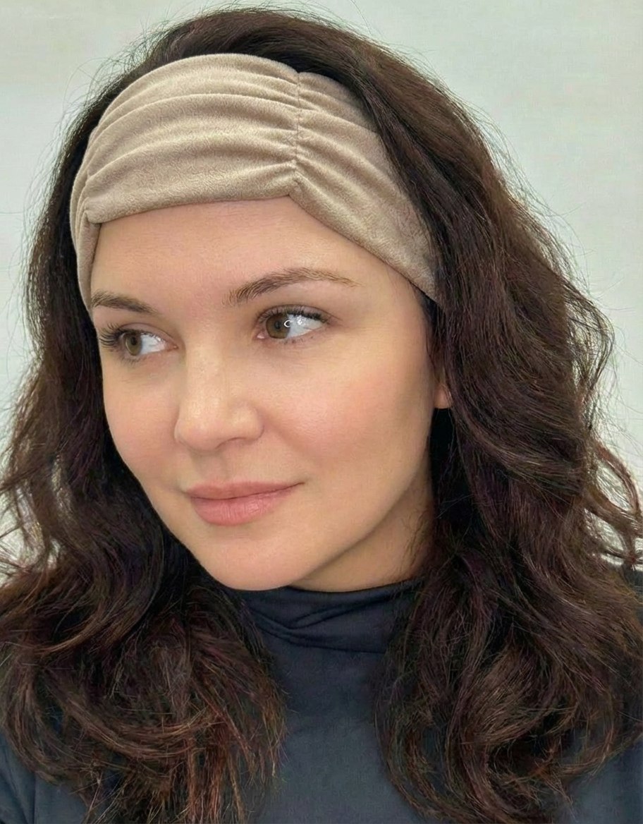 Повязка на голову эко замша бежевая